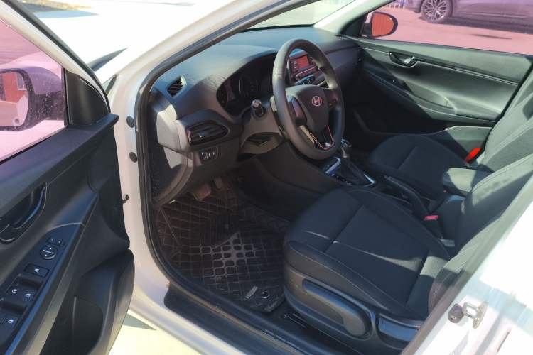 Used Hyundai Celesta 2018 1.6L Automatic GL Enjoyment Version China V Standard
