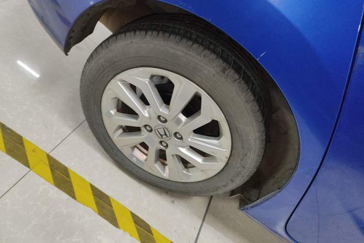 Used Honda Fit 2018 1.5L CVT Comfort Sunroof Version