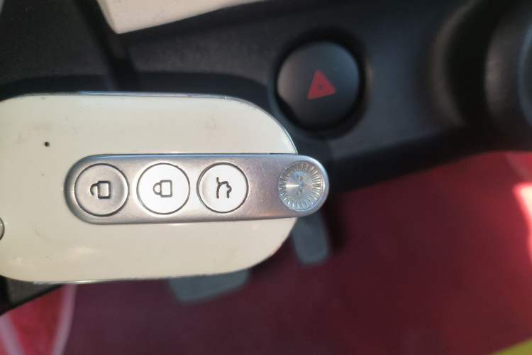 Used Wuling Hongguang MINIEV 2024 3rd Generation 215km Advanced Version
