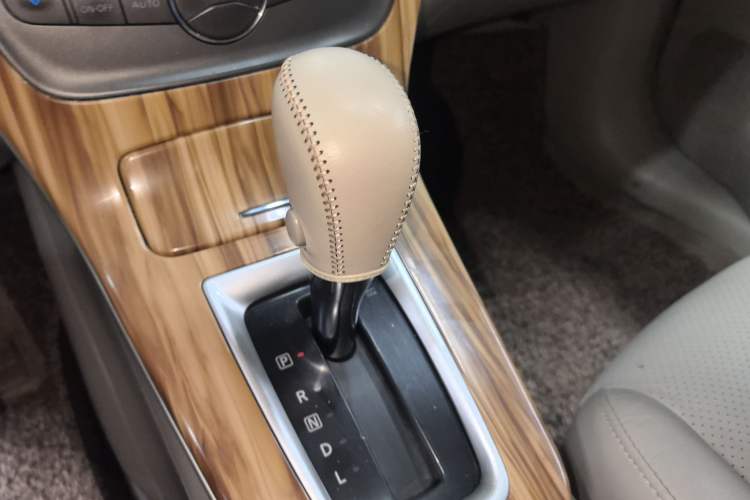 Used Nissan Sylphy 2014 1.6XV CVT Deluxe Edition
