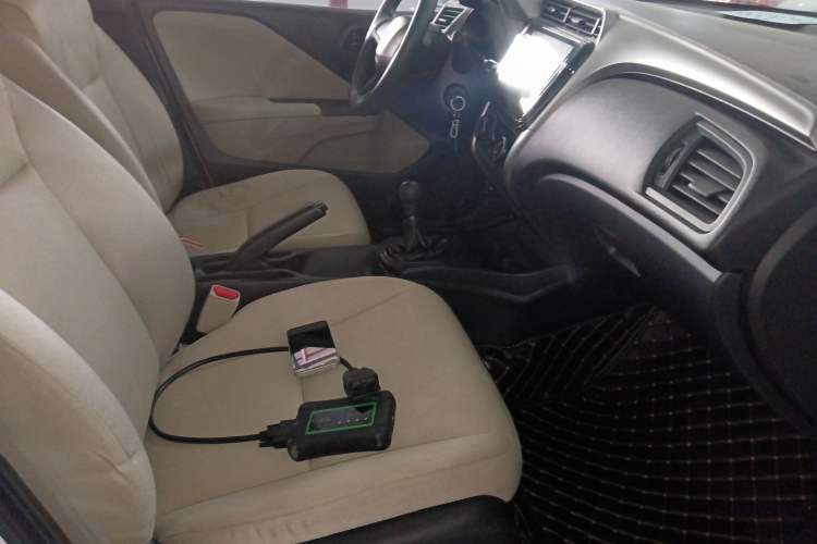 Used Honda City 2017 1.5L manual Comfort version