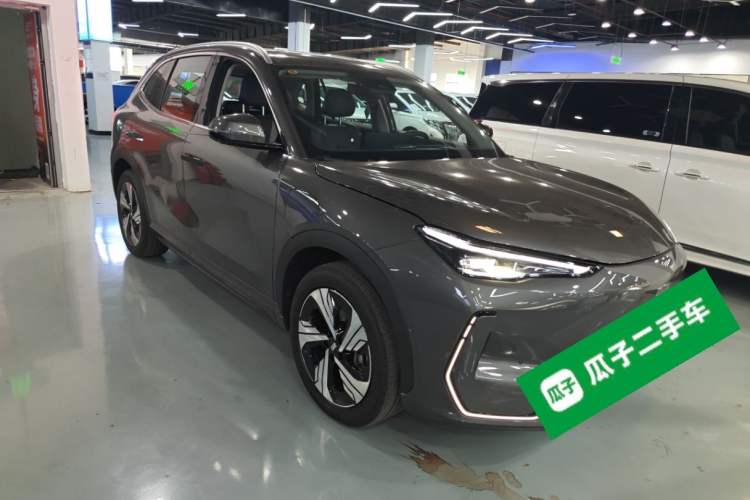 Used  E5 2024 530km Starship Edition
