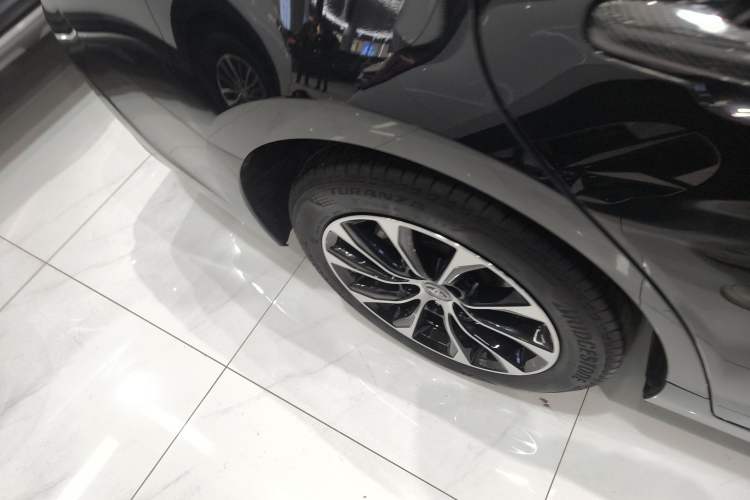 Used Toyota Avalon 2022 2.0L Luxury Edition
