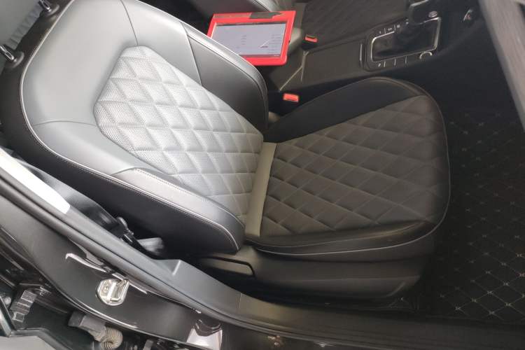 Used Volkswagen Sagitar 2023 300TSI DSG Excellence Edition
