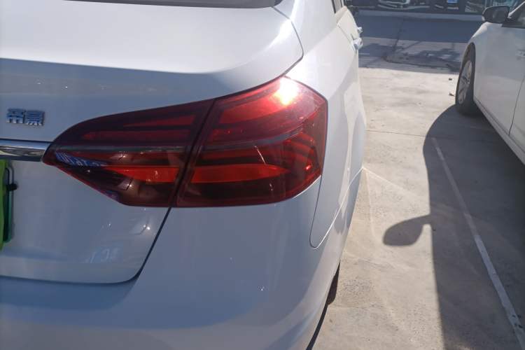 Used Geely Auto Emgrand New Energy 2017 1.5L PHEV Ambition Model