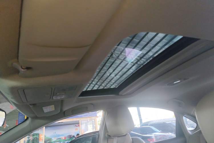 Used Nissan Sylphy 2016 Classic 1.6XE Automatic Leading Edition
