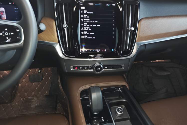 Used Volvo S90 2024 B5 Zhiyi Luxury Edition