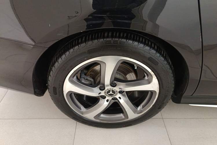 Used Mercedes-Benz E-Class 2019 Restyled E 300 L Sport Luxury Edition