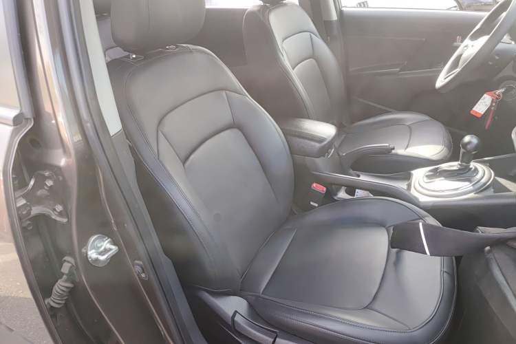 Used Kia Sportage R 2016 2.0L Automatic Two-Wheel Drive GL
