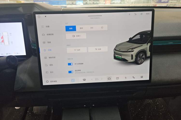 Used Lynk & Co 08 EM-P 2023 245km Ultra-Long Range Halo
