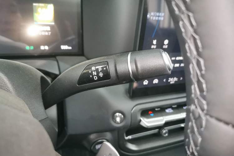 Used Tank 300 New Energy 2025 Hi4-T
