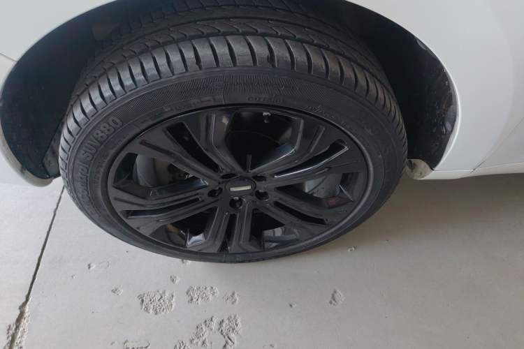 Used Wey VV5 2019 Upgraded Model 2.0T Two-Wheel Drive Flagship Version China V Standard