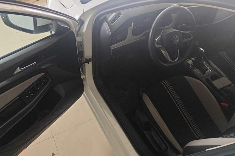 Used Volkswagen Bora 2023 200TSI DSG Comfort Edition
