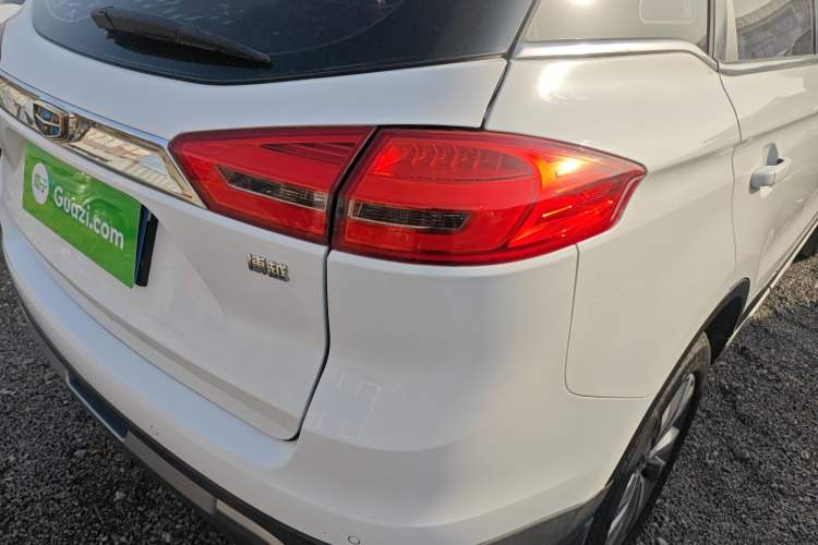 Used Geely Auto Emgrand X7 Sport 2016 1.8TD Automatic ZhiShang Model
