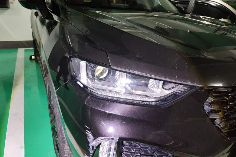 Used Wey VV5 2017 2.0T Flagship Edition
