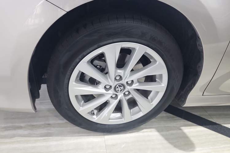 Used Toyota Camry 2021 2.0G Luxury Edition