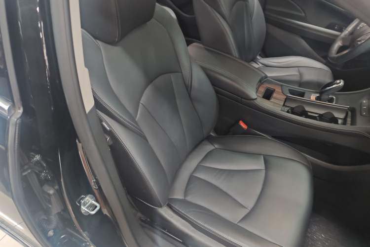 Used Buick LaCrosse 2022 652T Luxury Version
