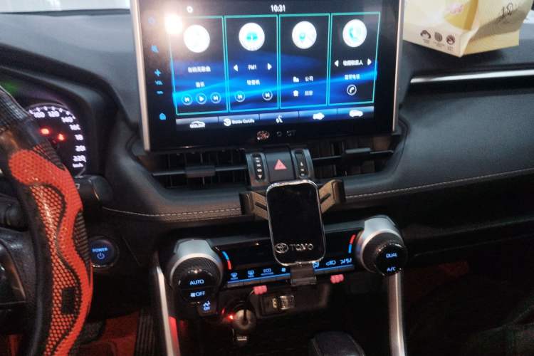 Used Toyota Wildlander 2020 Dual-Engine 2.5L E-CVT Two-Wheel Drive Luxury Edition
