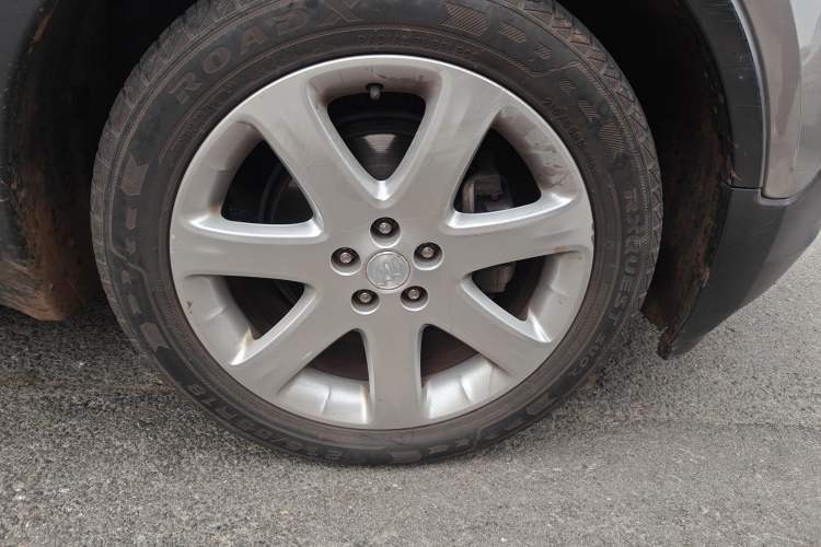 Used Buick Encore 2014 1.4T Automatic Two-Wheel Drive Urban Elite Model