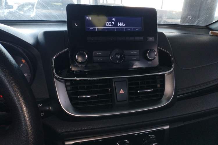 Used Toyota YARiS L 2020 X-Trail X 1.5L CVT Luxury Edition
