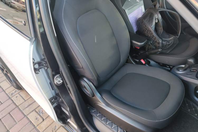 Used  forfour 2016 1.0L 52 kW Passion Edition