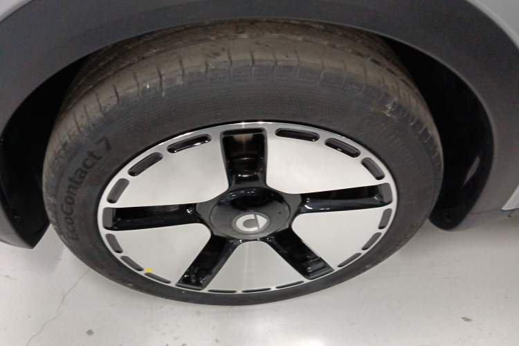 Used  #5 2024 Long-Range Journey Luxury Edition
