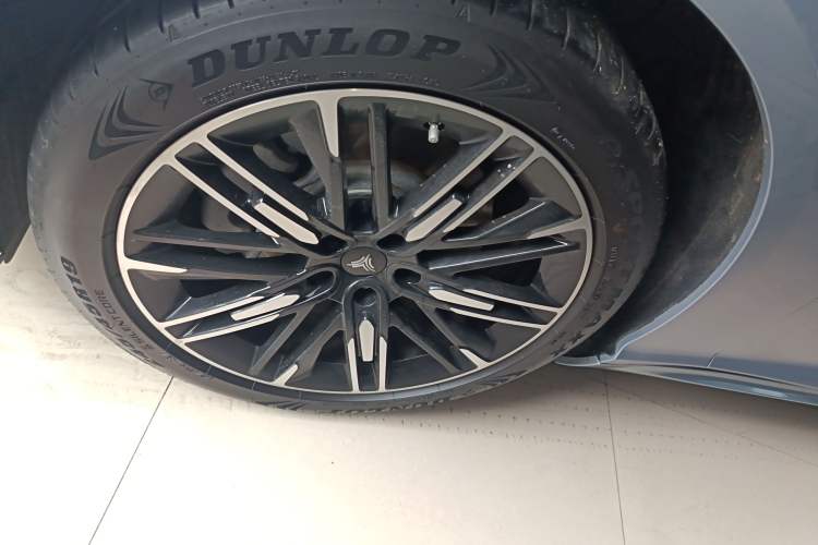 Used NETA S 2024 Pure Electric 520km Rear-Drive AR-HUD Version
