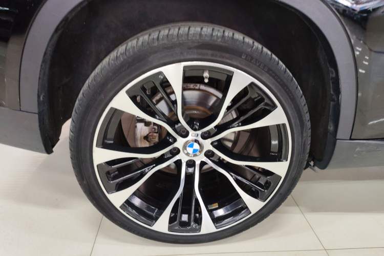 Used BMW X5 2014 xDrive35i Gasoline 5-seater U.S. specification
