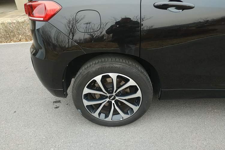 Used Wey VV7 2017 2.0T Luxury Model
