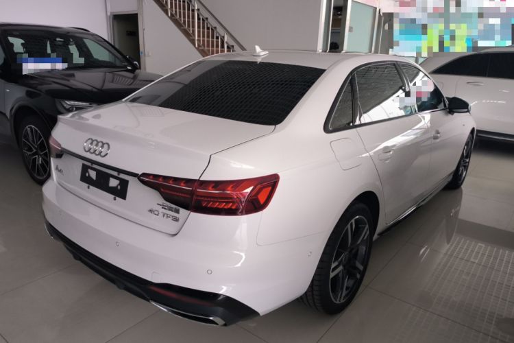 Used Audi A4L 2022 40 TFSI Luxury Dynamic Model
