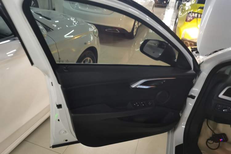 Used BMW 1 Series 2017 118i Fashion Model
