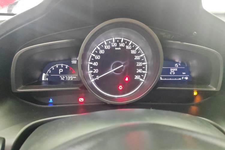 Used Mazda Mazda 3 Axela 2017 Sedan 1.5L Automatic Luxury Model Emission Standard China V
