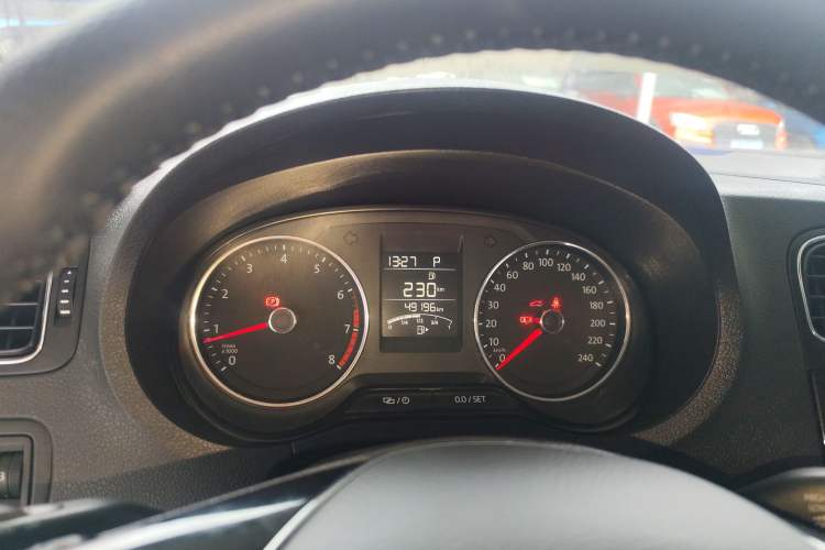 Used Volkswagen Polo 2018 1.5L Automatic Enjoyment Model
