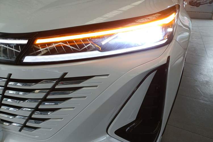 Used Changan CS75 PLUS 2023 3rd Generation 2.0T Automatic Prestige Version
