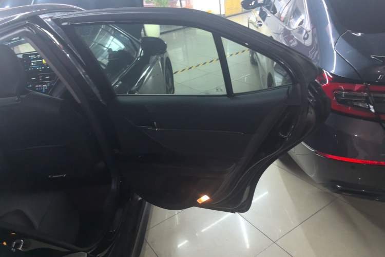 Used Toyota Camry 2021 Dual-Motor 2.5HS Fēngshàng Edition
