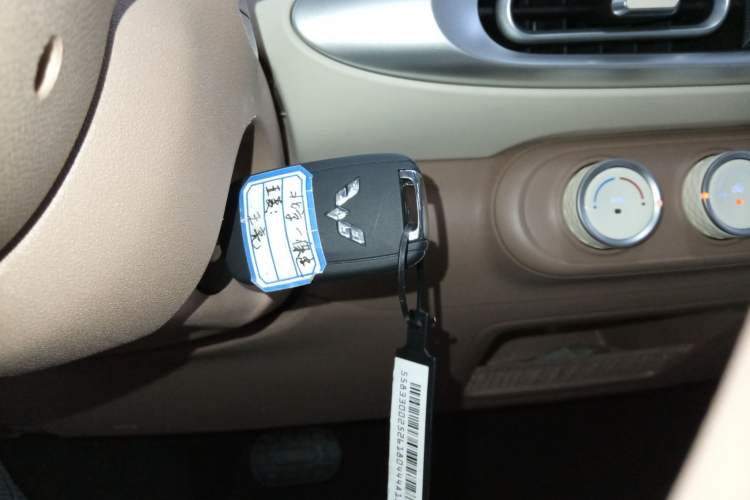 Used Wuling Hongguang MINIEV 2025 Four-Door Version Advanced Edition
