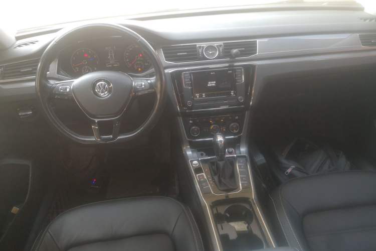 Used Volkswagen Passat 2017 330TSI DSG Luxury Edition