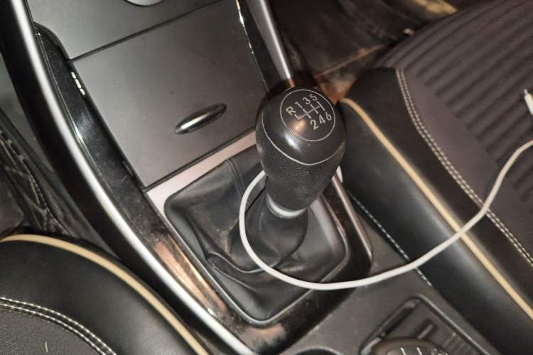 Used Hyundai Elantra (5th Generation / Langdong) 2016 1.6L Manual Prestige Edition
