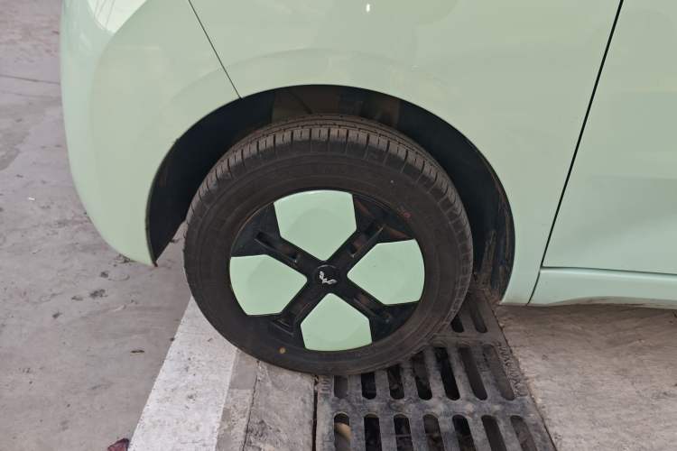 Used Wuling Hongguang MINIEV 2024 3rd Generation 215km Youth Edition