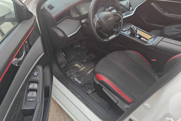 Used Dongfeng Aeolus Yixuan MAX 2021 1.5T Super-Powered Dad Edition
