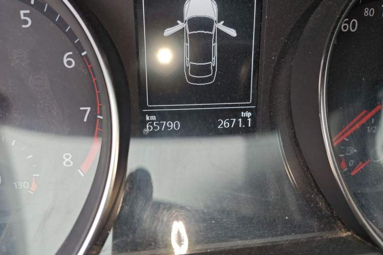 Used Volkswagen Magotan 2017 330TSI DSG Luxury Model
