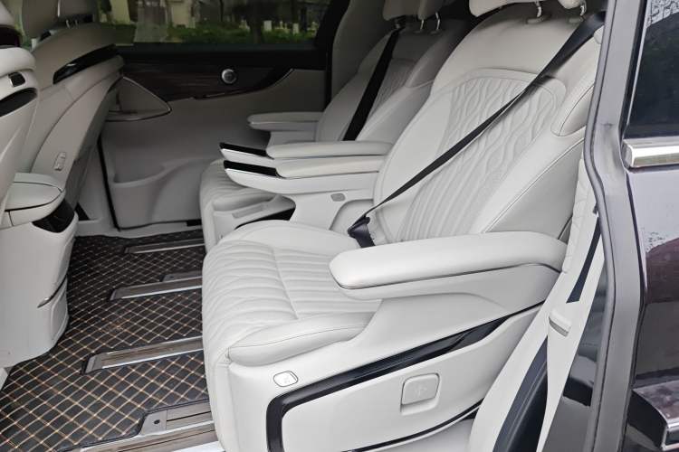 Used FORTHING Xinghai V9 2024 1.5TD 200km Qingyunti Series Flagship Edition
