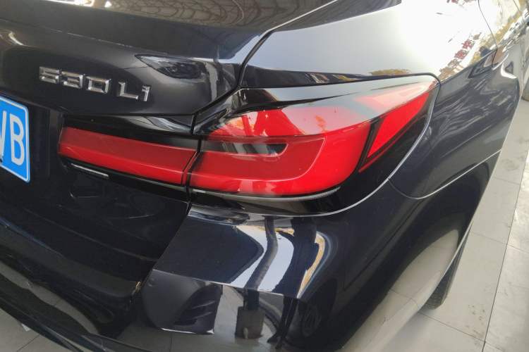 Used BMW 5 Series 2023 530Li Leading Model M Sport Package
