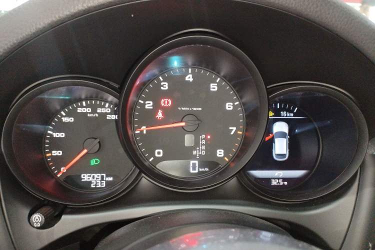 Used Porsche Macan 2020 Macan 2.0T
