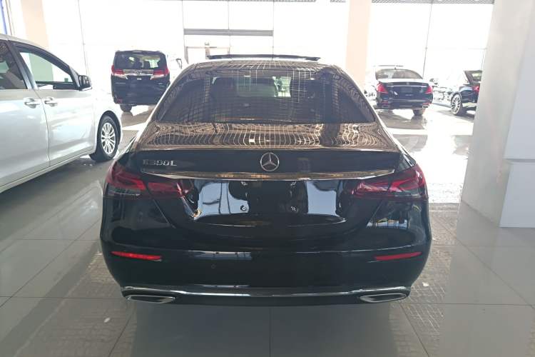 Used Mercedes-Benz E-Class 2021 Restyled E 300 L Luxury Edition
