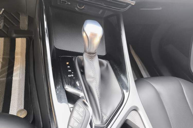 Used Roewe i5 2021 Revised Version 1.5L CVT Diamond Edition
