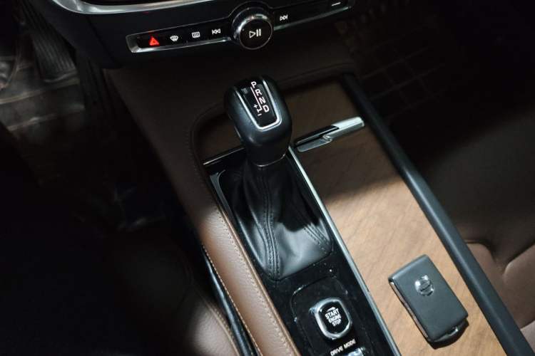 Used Volvo S90 2019 T5 Zhiyi Edition
