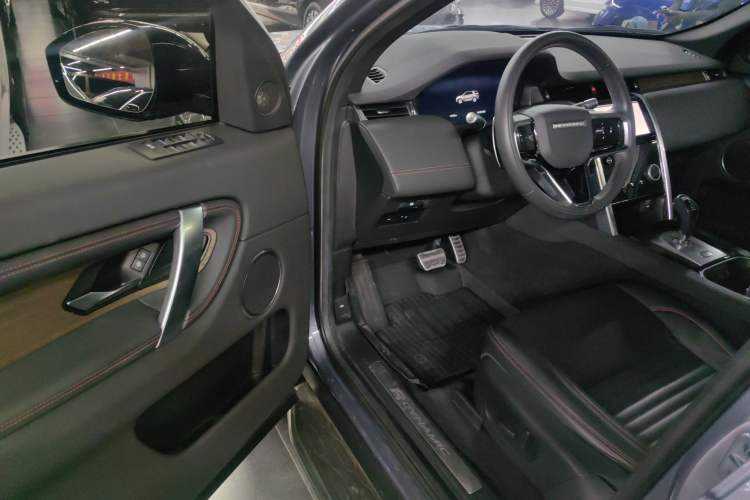 Used Land Rover Discovery Sport 2022 249 PS R-Dynamic S Performance Edition 5 Seats
