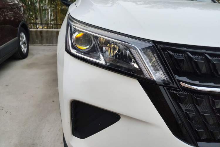 Used Wuling Asta 2021 1.5T Manual Xingyue Edition
