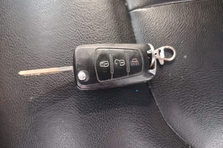 Used Great Wall Wingle 5 2017 2.0T European Version Diesel Two-Wheel Drive Advanced Large Double-Cab GW4D20E